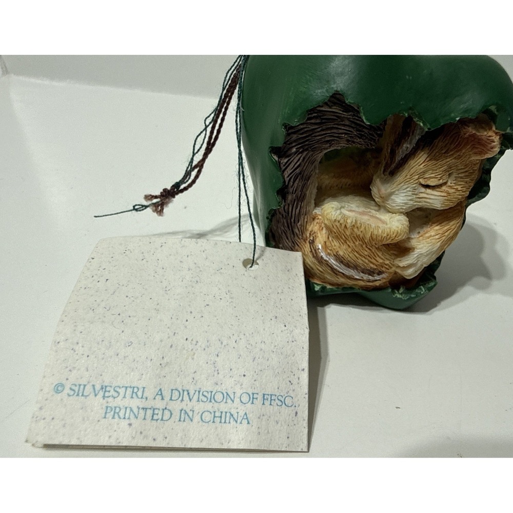 VTG Dean Griff Silvestri Handcrafted Charming Tails: Picking Peppers Ornament - Picture 8 of 9